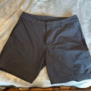 Lululemon Commission Short 7” inseam 31 waist